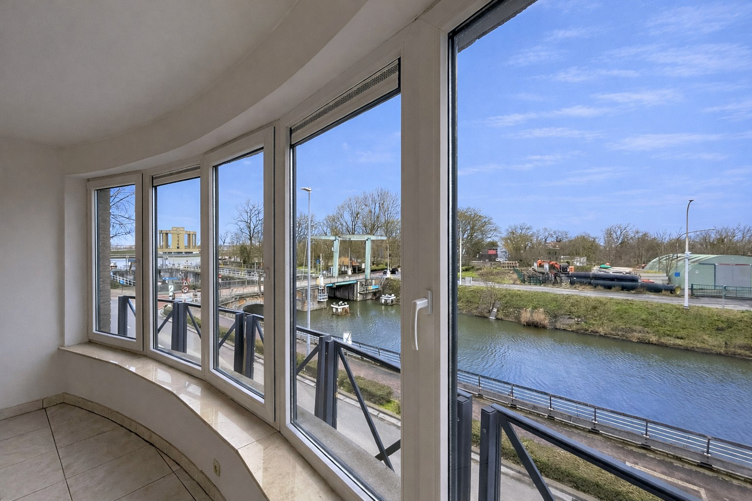 Apartment for sale in Nieuwpoort with 2 bedrooms - photo 4