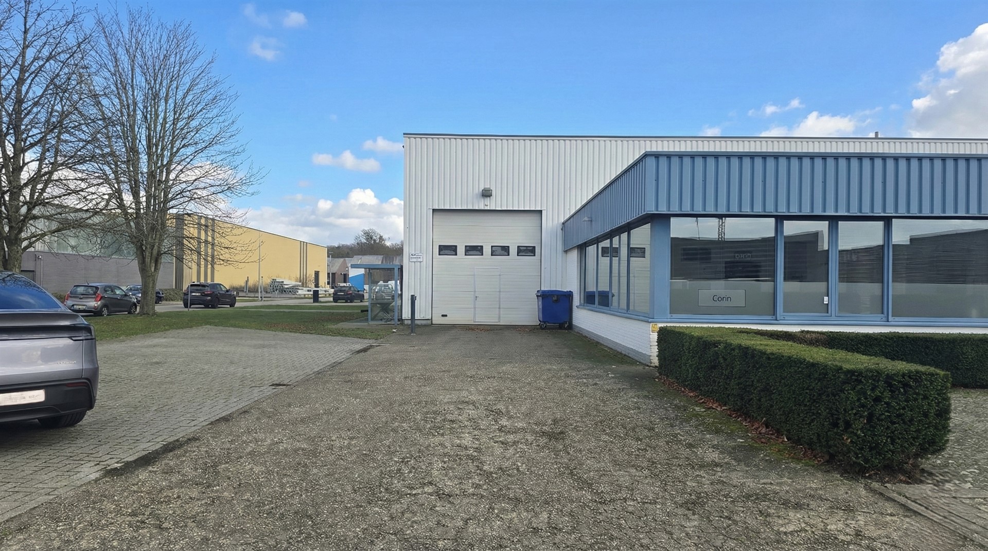 Multifunctioneel Bedrijfsgebouw (980 m²) te Aarschot Ideaal voor KMOs - foto 1