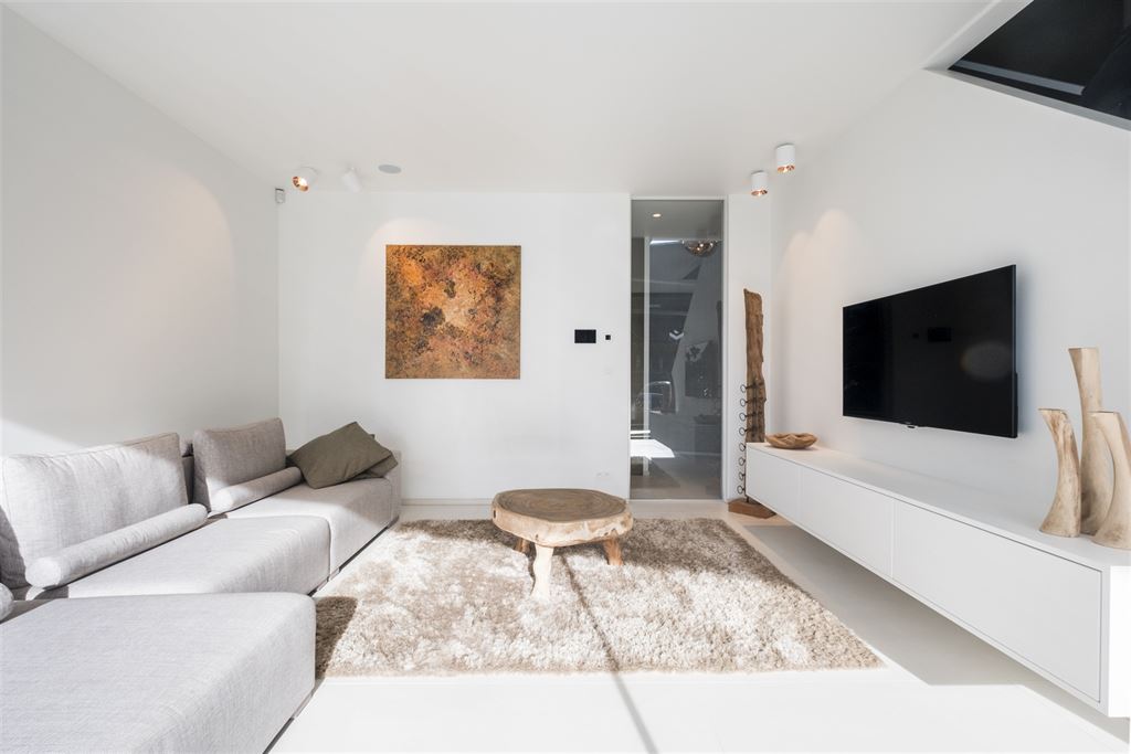 Strakke en moderne villa met high-end afwerking - foto 5