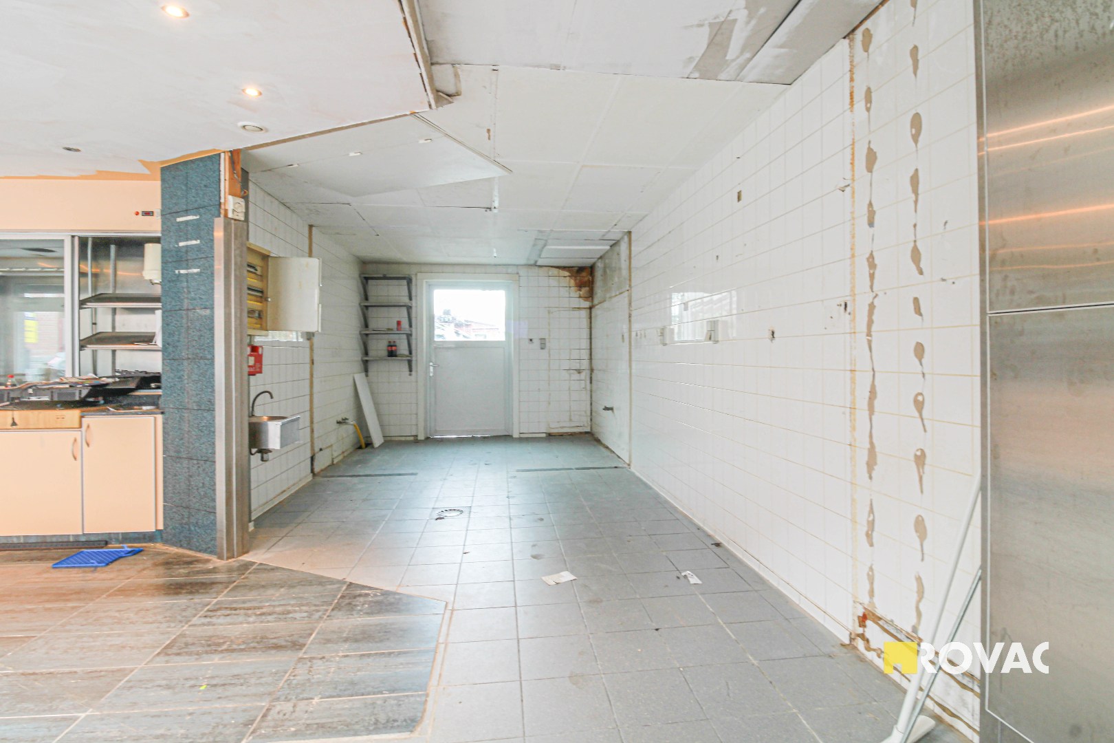 Polyvalent handelspand met woonst! - foto 5