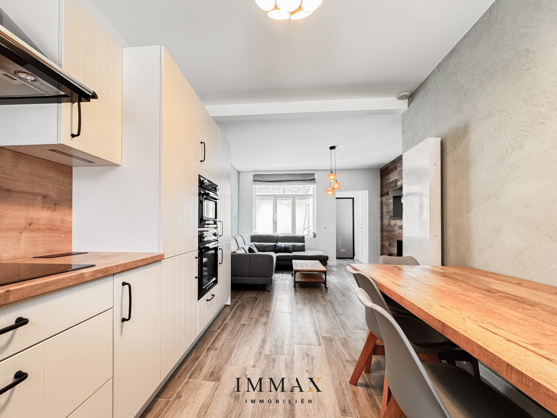 Volledig gerenoveerde stadswoning in hartje Brugge - foto 3