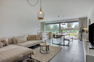 Aan de Pastorijweg 39 bus 1 te Rummen (Geetbets) vinden we dit instapklare gelijkvloers appartement te koop.Gelegen in een rustige en groene...
