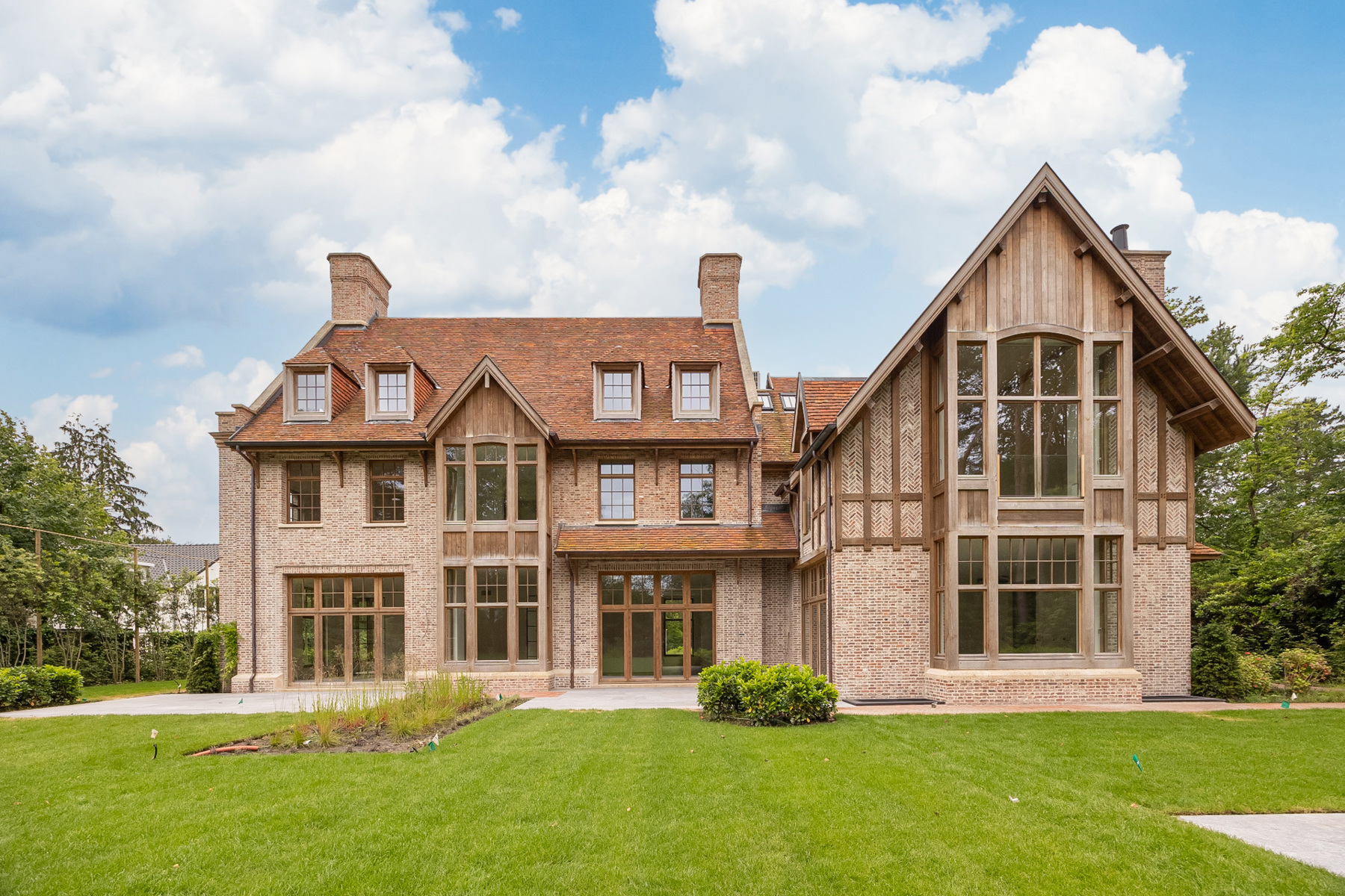 House for sale in Schilde with 7 bedrooms - photo 1