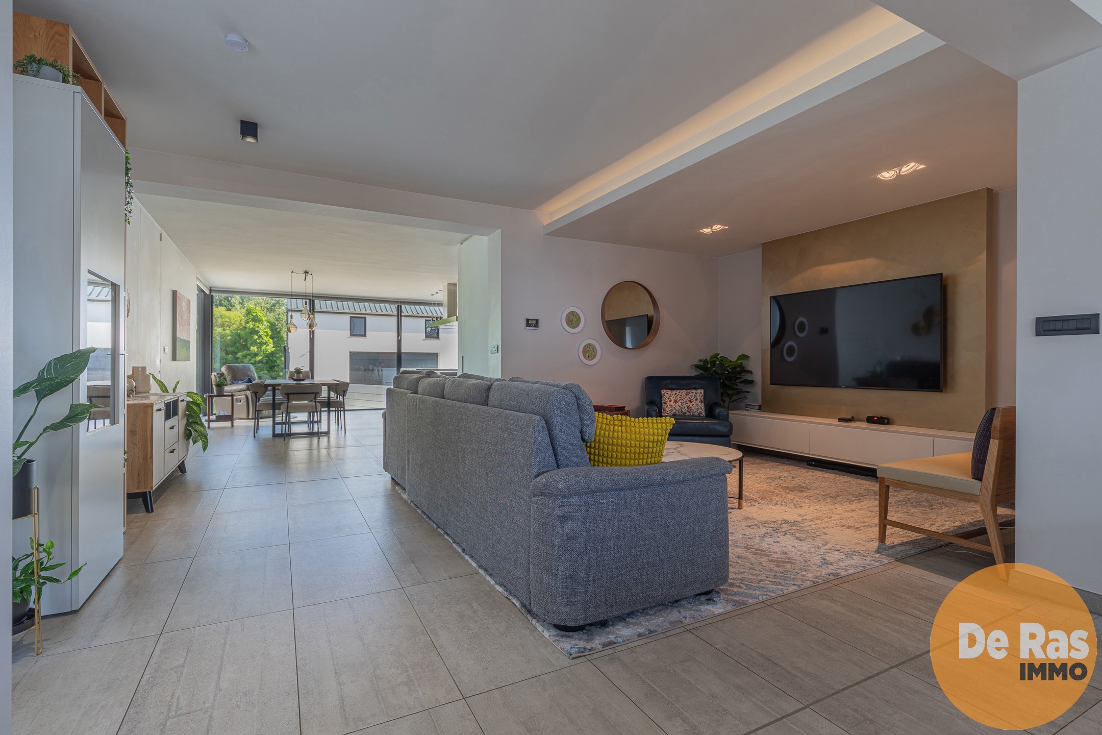 ERPE-MERE - Gerenoveerde halfopen woning met loods in Erpe - foto 4