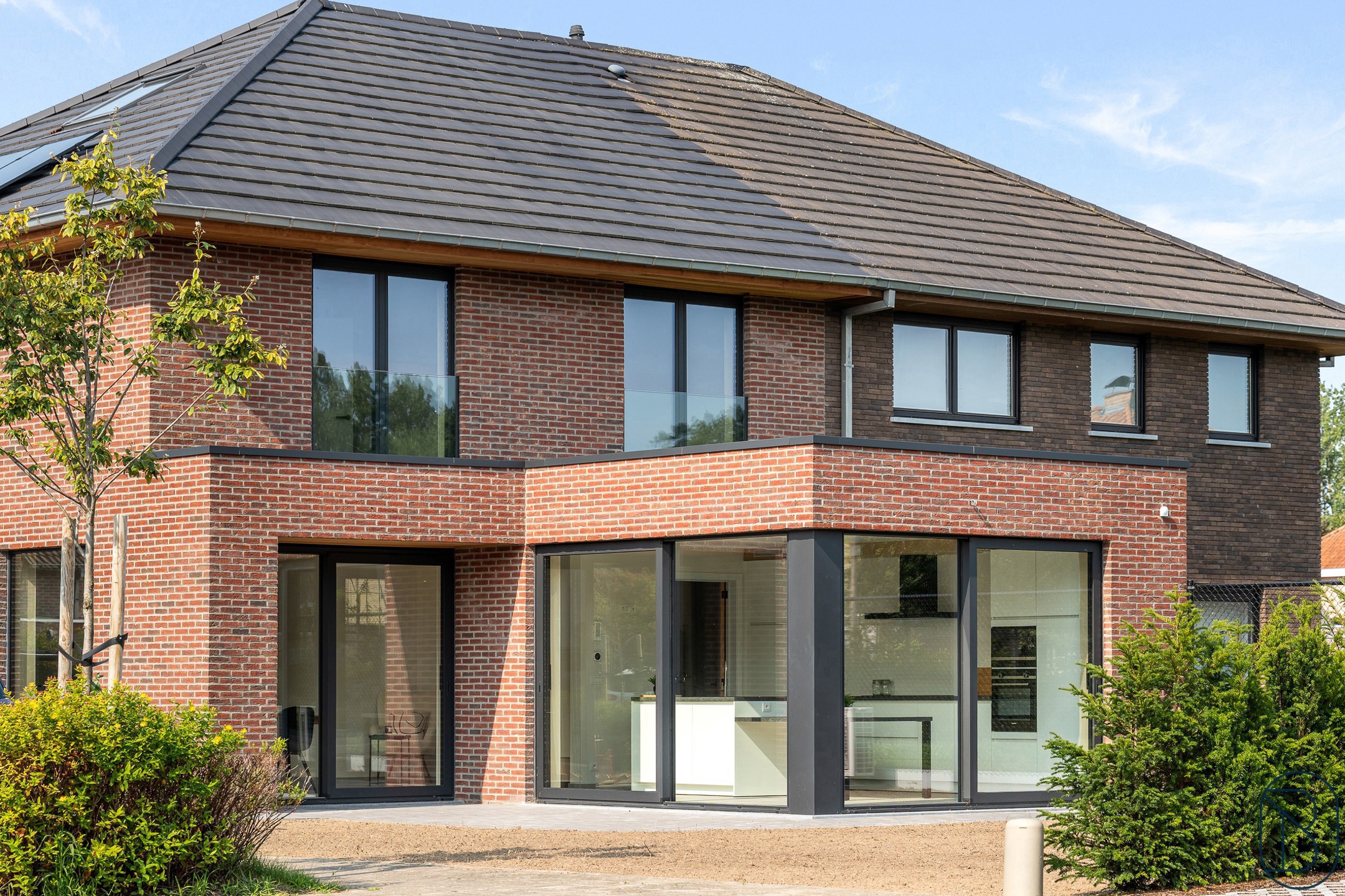 Kwalitatieve moderne ruime nieuwbouwwoning HOB met 3 SLK! - foto 3