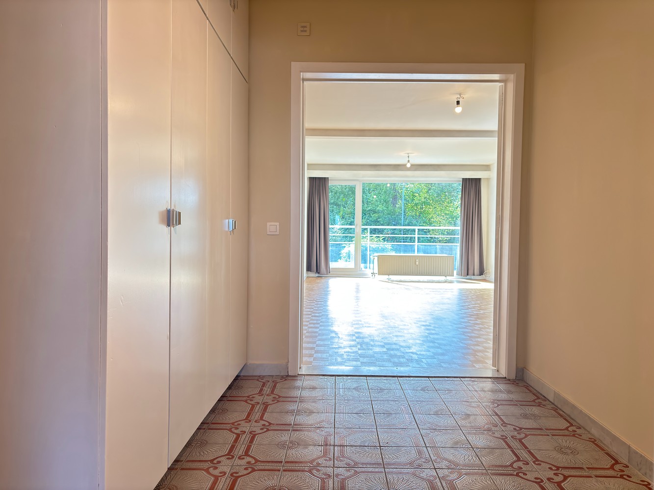 Energy-efficient 2-bedroom apartment with sun terrace and garage box in Heverlee! - photo 3