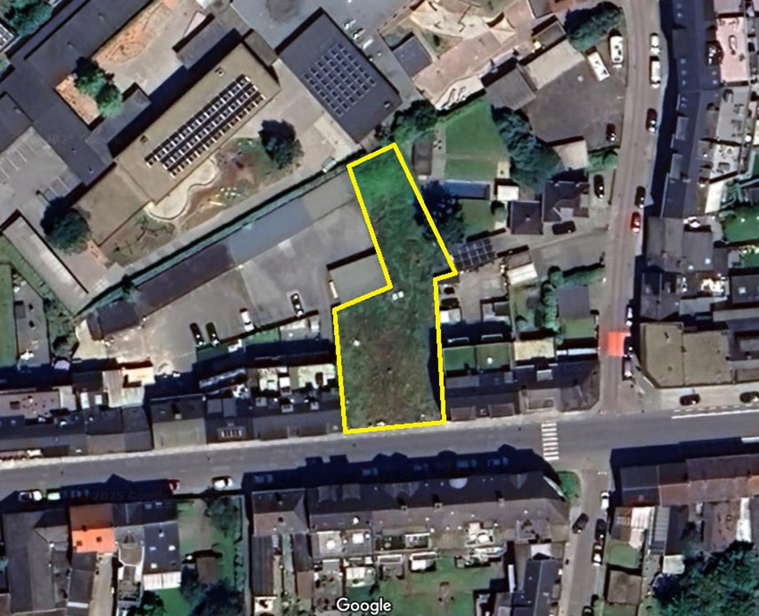 Projectgrond met vergunning voor 9 appartementen - foto 2