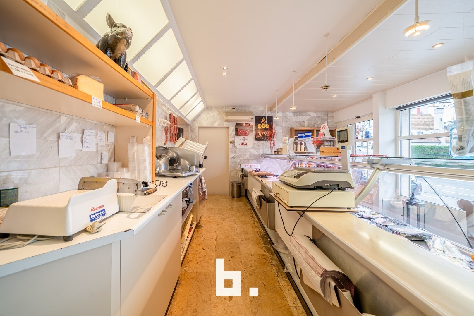 Handelshuis met grote woonst en atelier - foto 4