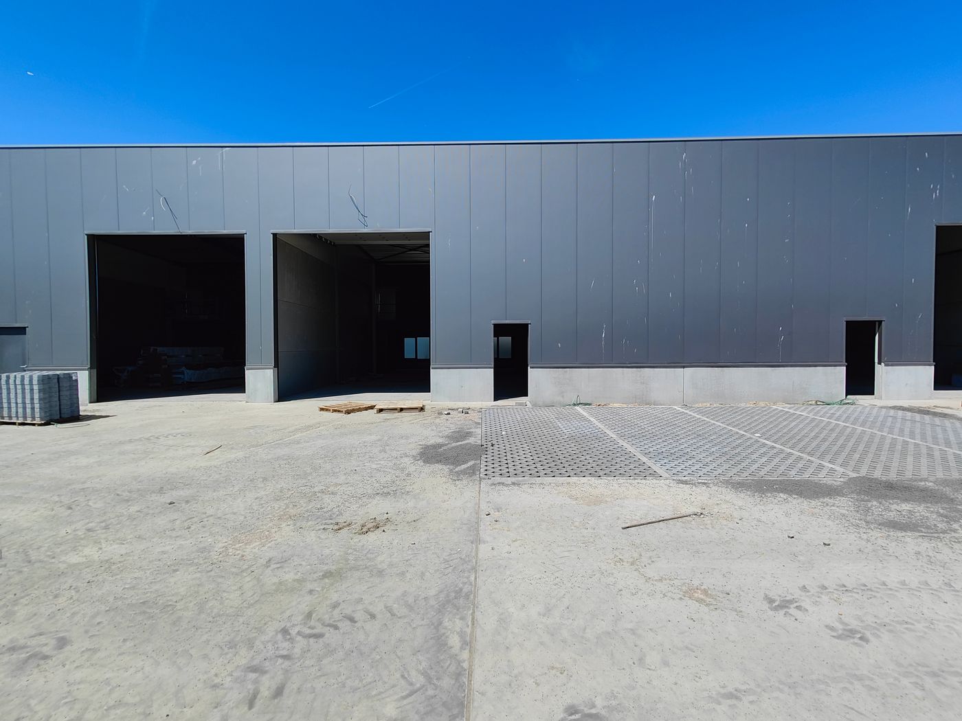 NIEUWBOUW KMO-UNIT van 232 m² BRUGGE TE HUUR - photo 1