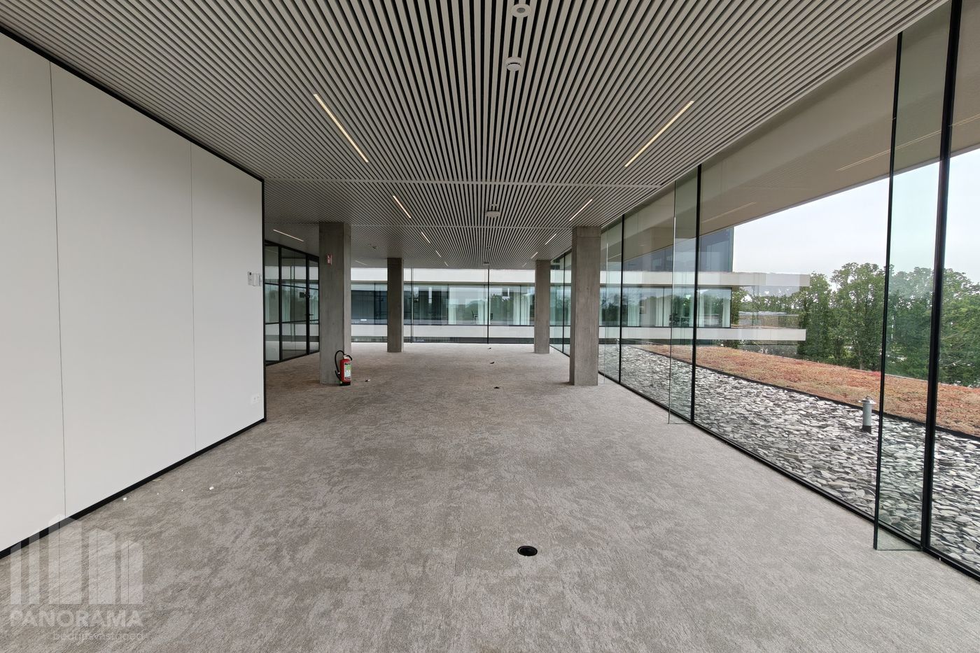 440 m² HIGH-END KANTOREN OP TOPLOCATIE LANGS DE E40 TE OOSTKAMP - foto 4