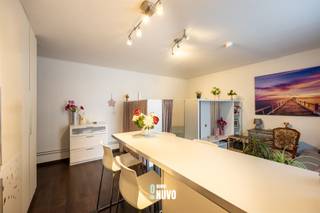 Lichtrijke studio op het gelijkvloers in het hart van Leuven Lichtrijke bemeubelde studio van 30 m² in het hart van Leuven, vlak bij de KU Leuven,...