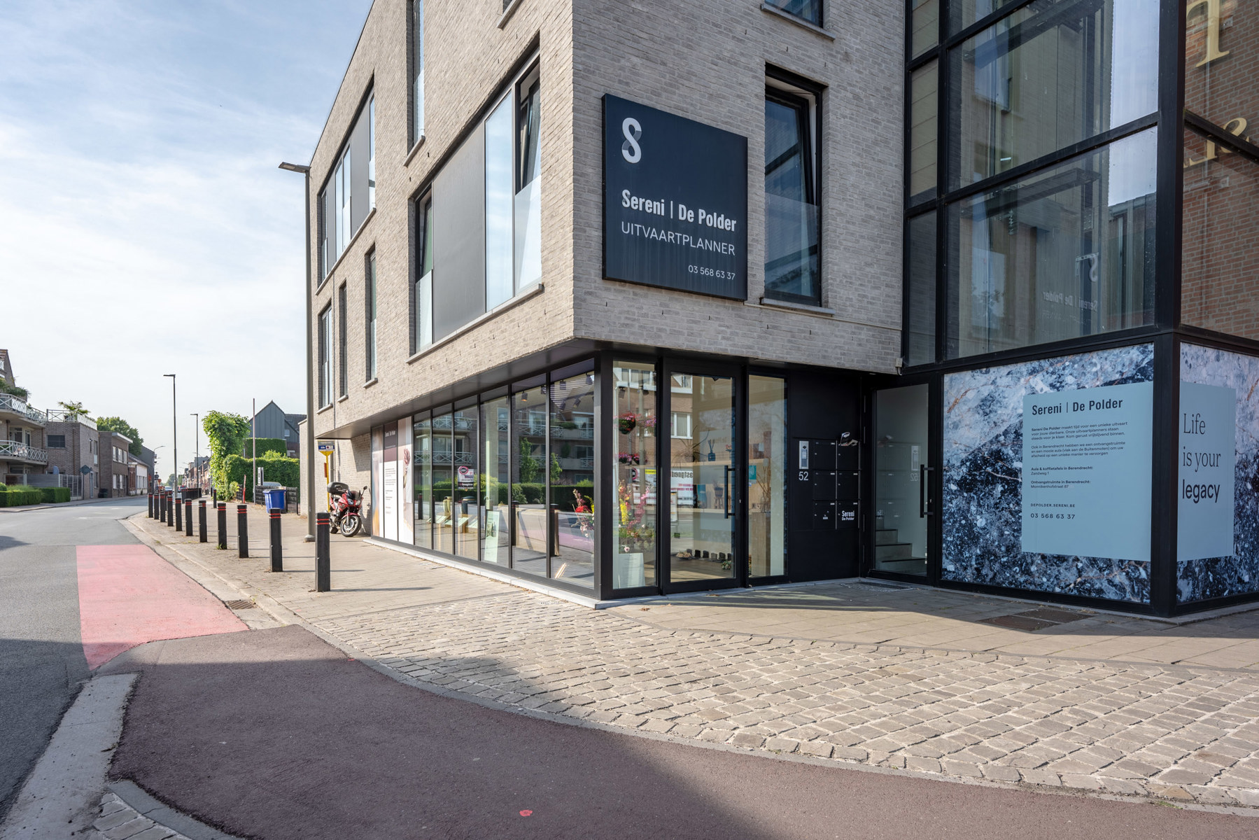 Commercial à louer à Stabroek - photo 1