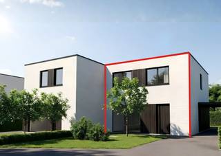 Welkom in deze moderne en energiezuinige nieuwbouwwoning (lot4), gelegen in de rustige Moorstraat in Sint-Eloois-Vijve 🌿. Een ideale thuis voor wie comfort, ruimte en kwaliteit weet te appreciëren!<br /><br /><u><strong>📍 Ligging:</strong></u><br />De woning is rustig gelegen in een aangename woonomgeving in Waregem. In de nabijheid vind je winkels, scholen, openbaar vervoer en belangrijke invalswegen 🚴‍♂️🚗. Ideaal voor wie rustig wil wonen met alle voorzieningen binnen handbereik!<br /><br /><u><strong>🛋️ Indeling:</strong></u><br /><u>Gelijkvloers:</u><br />Inkomhal met gastentoilet 🚻<br />U wordt ontvangen in een ruime, lichtrijke woonkamer met geïntegreerde eetplaats en open, volledig uitgeruste leefkeuken met aansluitend een praktische berging/wasplaats.<br />De grote raampartijen zorgen voor veel natuurlijk lichtinval en brengen het buiten als het ware naar binnen. <br /><br /><u>1ste verdieping:</u><br />Een nachthal met afzonderlijk toilet, 3 volwaardige slaapkamers en een badkamer met lavabomeubel, spiegel, ligbad én inloopdouche 🛁.<br /><br />Registratierechten op de grond 12%, B.T.W. (21%) op de constructie!<br /><br /><span><em>Het EPC Bouw is pas beschikbaar bij het indienen van de EPB - aangifte (binnen de 12 maanden na ingebruikname of beëindigen van de werken). Het is dus mogelijk dat het EPC Bouw nog niet beschikbaar ik bij verkoop van de eenheid. In tussentijd moet er geen nieuw EPC opgemaakt worden. Zodra de EPB-aangifte is ingediend, moet (een kopie van) het EPC Bouw aan de nieuwe eigenaar overgemaakt worden. Voor meer info: https://www.vlaanderen.be/epc-bouw  </em></span><br /><br /><u><strong>🔑 Troeven van de woning:</strong></u><br />✔️ Moderne open keuken met kookeiland 🍽️<br />✔️ Lichtrijke leefruimte met eetplaats 🌞<br />✔️ Hoogwaardige afwerking met oog voor detail ✨<br />✔️ Carport voorzien in de bouwvergunning 🚗<br /><br /><u>🌡️ Energiezuinig &amp; duurzaam wonen:</u><br />🔋 Warmtepomp (lucht/water)<br />☀️ Zonnepanelen (1.500 Wp)<br />🔥 Vloerverwarming in leefruimte en badkamer<br />🏷️ Energieklasse: E-peil 28 (Label A)<br /><br /><u>💧 Extra voorzieningen:</u><br />Regenwaterput van 7.500L<br />Wadi-systeem voor regenwaterbeheer<br /><br />💬 Interesse in deze topper? Neem snel contact op met <strong>Dominique +32 476 77 31 31</strong> of <strong>dominique@vastgoedcanniere.be</strong> en ontdek jouw toekomstige droomwoning!