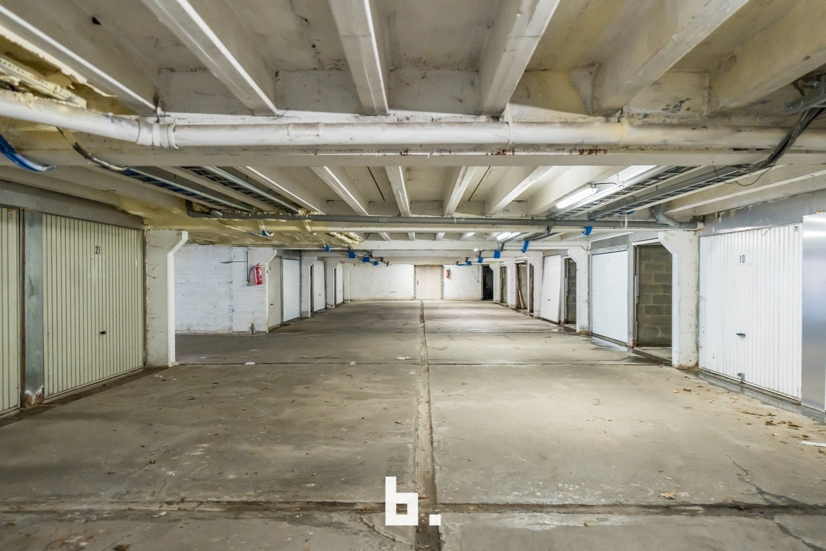 Garage for sale in Kortrijk - photo 1