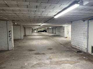 Garage for rent in Roeselare