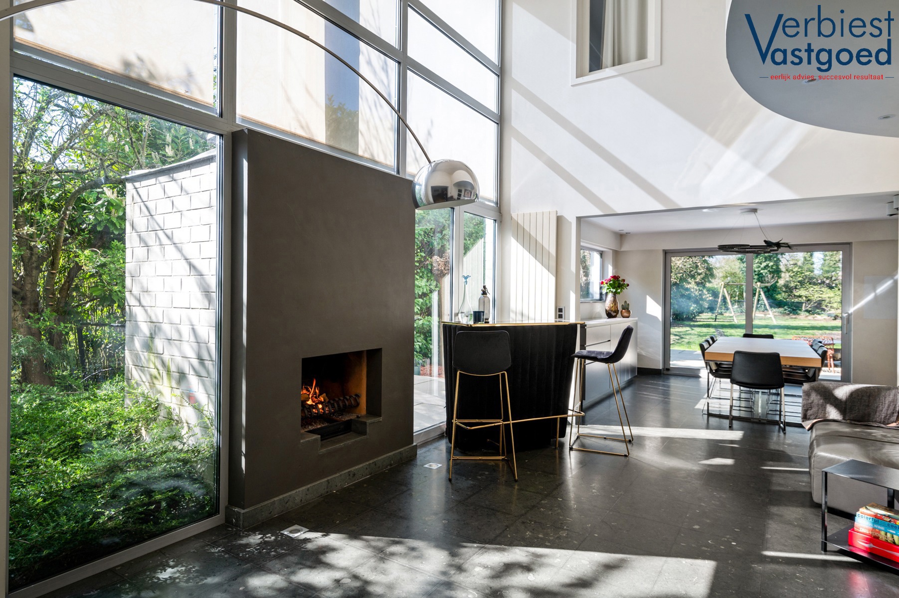 Exclusieve en lichtrijke villa met tuin op toplocatie - foto 5