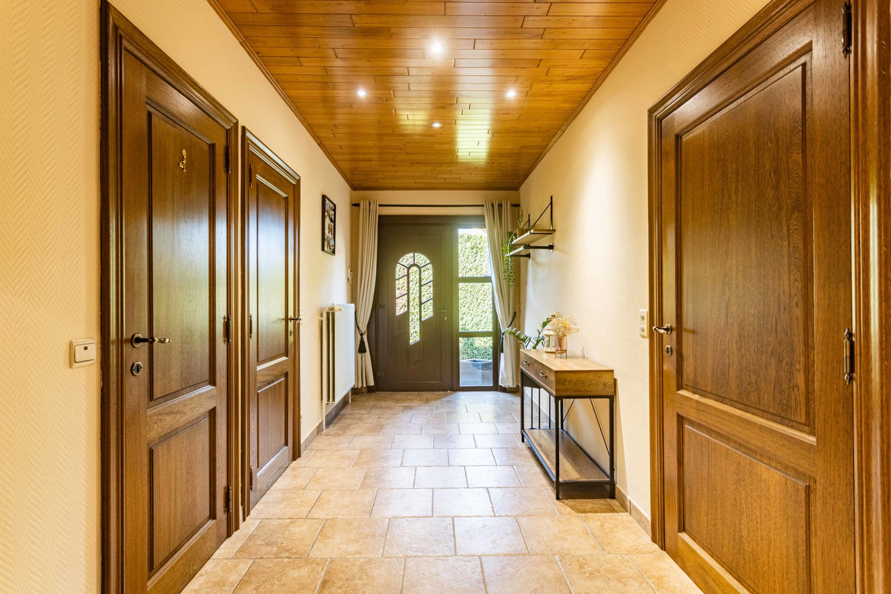 Ruime, instapklare woning met 5 slaapkamers in Roosdaal  - foto 4