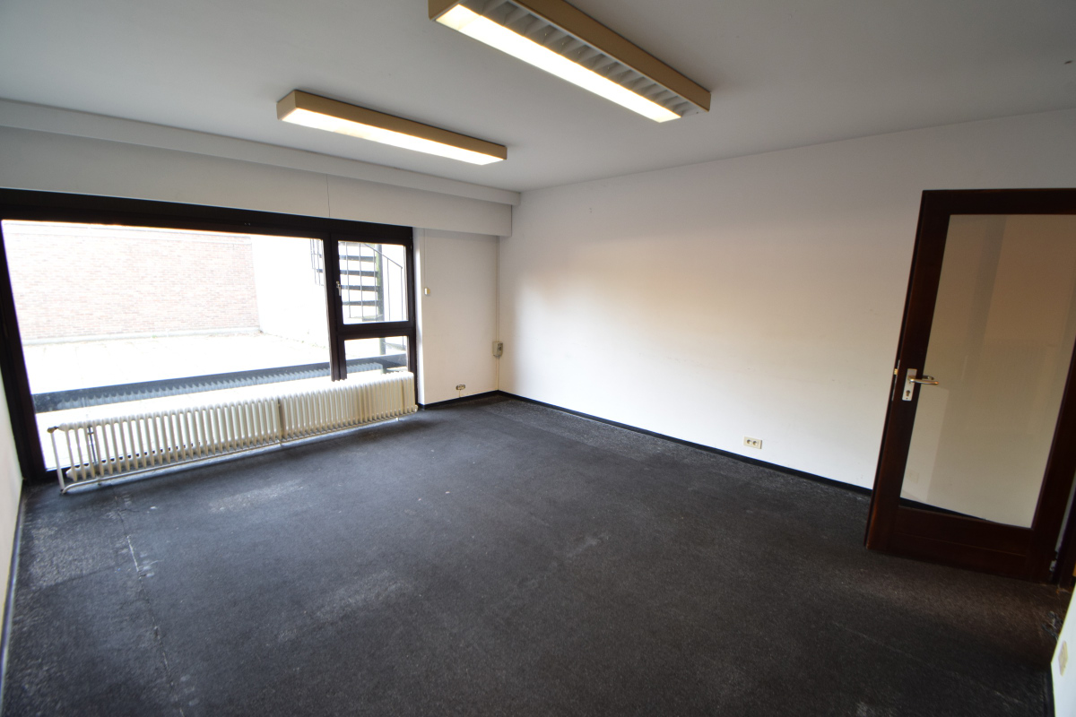 Multifunctionele ruimte (opnamestudio, kantoor, magazijn, ...) - foto 2