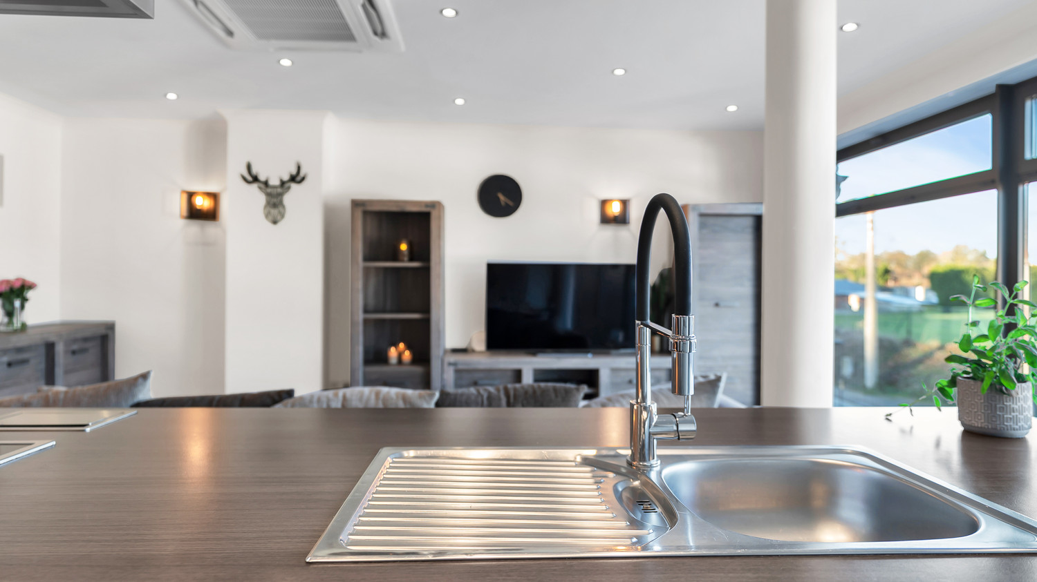 Instapklare rijwoning met tuin en terras in het landelijke Heers - foto 4