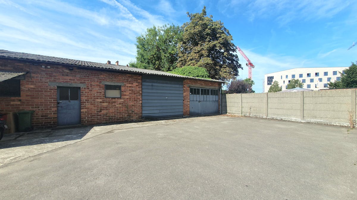 TE HUUR: Magazijn/opslagruimte te Hasselt centrum - foto 1