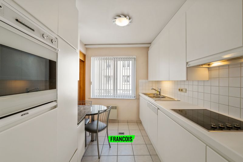 Standingvol appartement met prachtig zicht op het Stadhuis – Centrum Oostende. - foto 5