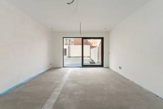 Koksijde: Luxueus nieuwbouwappartement met ruim terras en tuin vlak bij het centrum!  Ontdek dit stijlvolle appartement in het gloednieuwe...