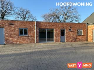 Dit unieke eigendom bevindt zich in een rustige, doodlopende straat in het hart van Gooreind. Dankzij de ligging tussen de velden geniet je...