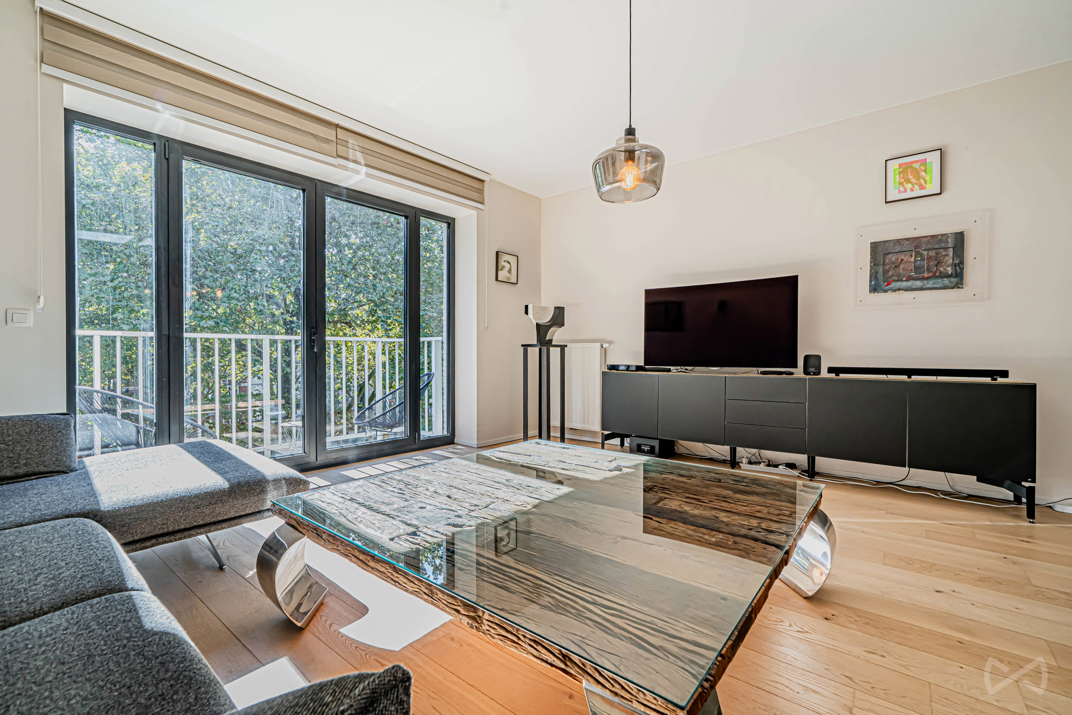 TE KOOP in SCHAARBEEK | Appart met 2 slk+ bureau + terras - foto 5