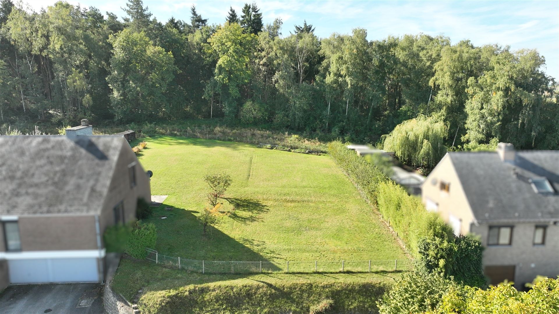 Superbe terrain dans un environement calme  - photo 4