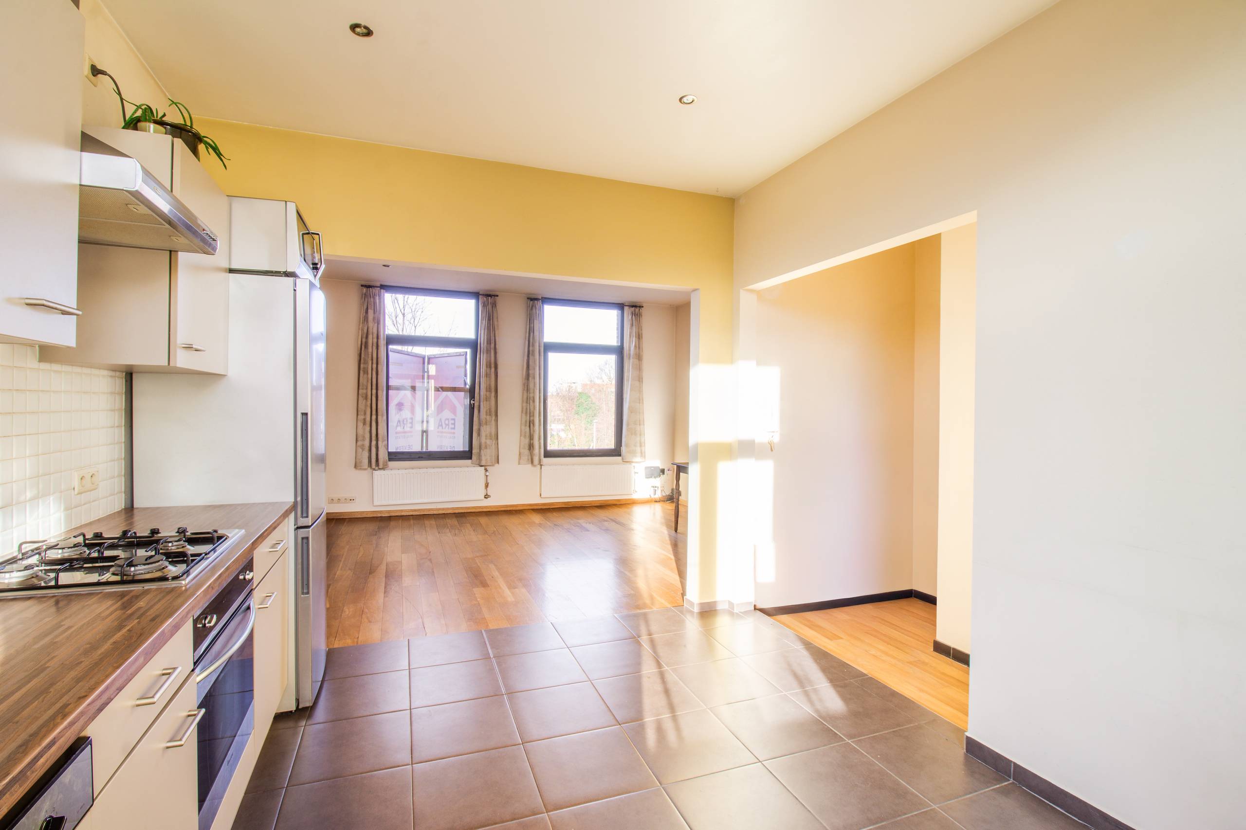 Gezellig appartement met charmante details in Antwerpen - foto 4