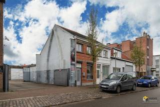 De Berlaimontstraat 86 - Deurne Instapklare starterswoning (99 m²) met 3 a 4 slaapkamers in Deurne. Op een centrale locatie met openbaar vervoer,...