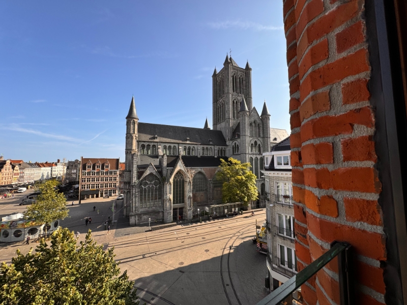 Apartment for rent in Ghent with 3 bedrooms - photo 3