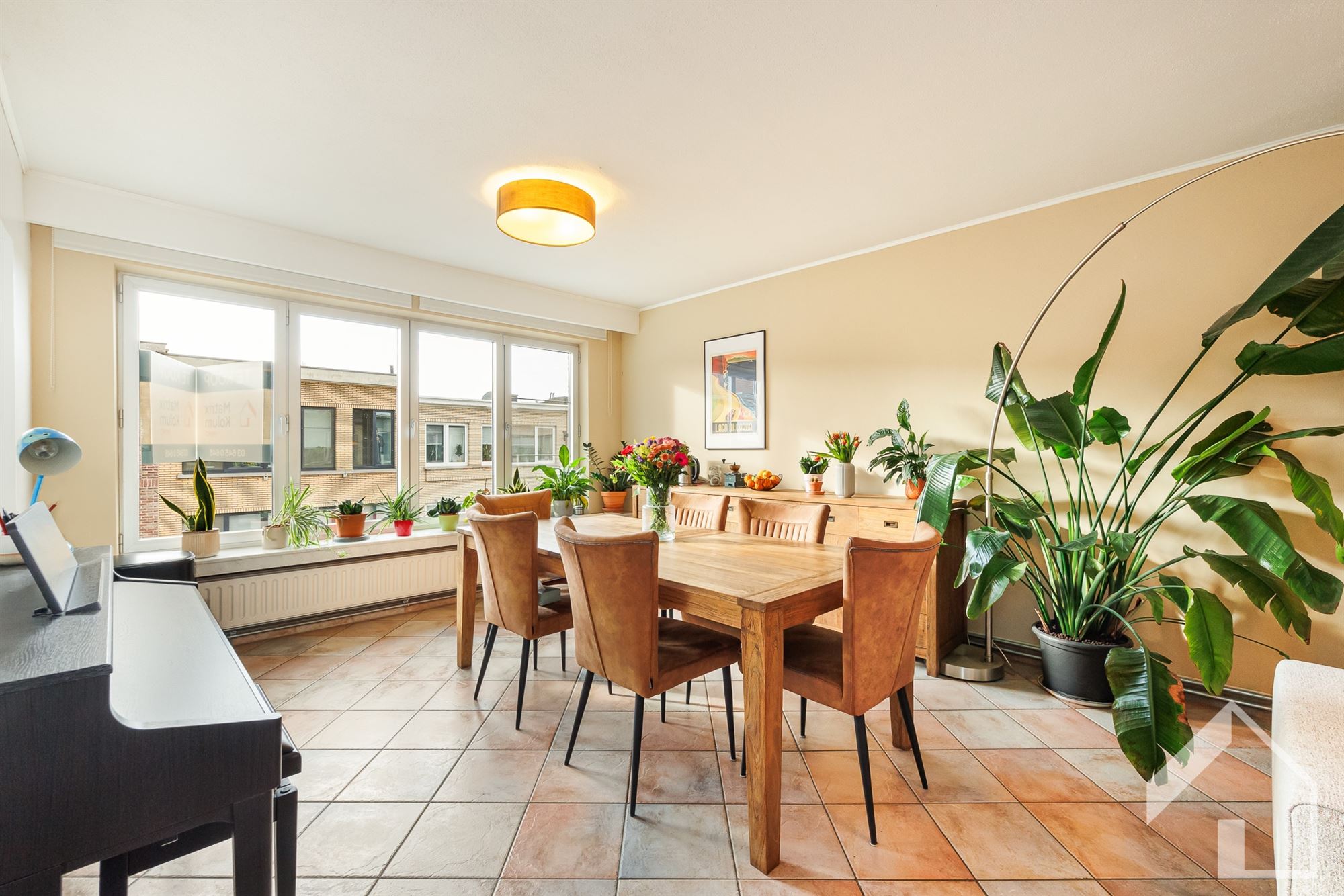 Instapklaar appartement met garagebox! - foto 3