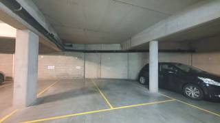 Vous recherchez un endroit sûr et pratique pour garer votre voiture dans le centre animé de Hasselt ? Alors ce parking souterrain à Molenpoort est...