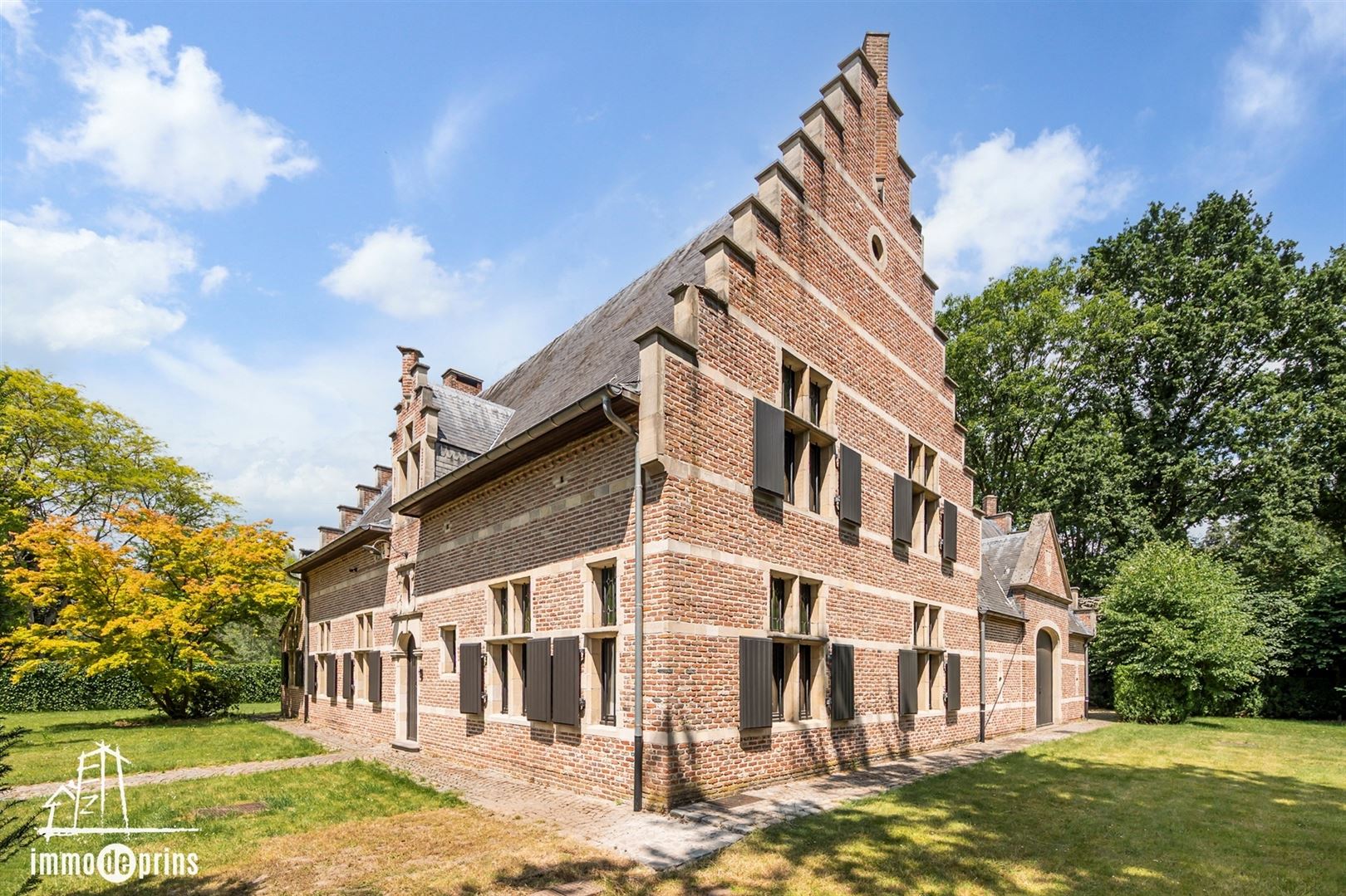 Ruime villa in residentiele wijk - foto 4