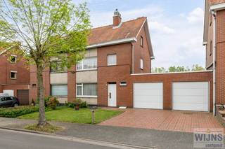 Welkom in deze charmante halfopen woning aan de rustige, groene Cecilialaan 6 in Leest! Gelegen in een nette, kindvriendelijke (speel)straat...