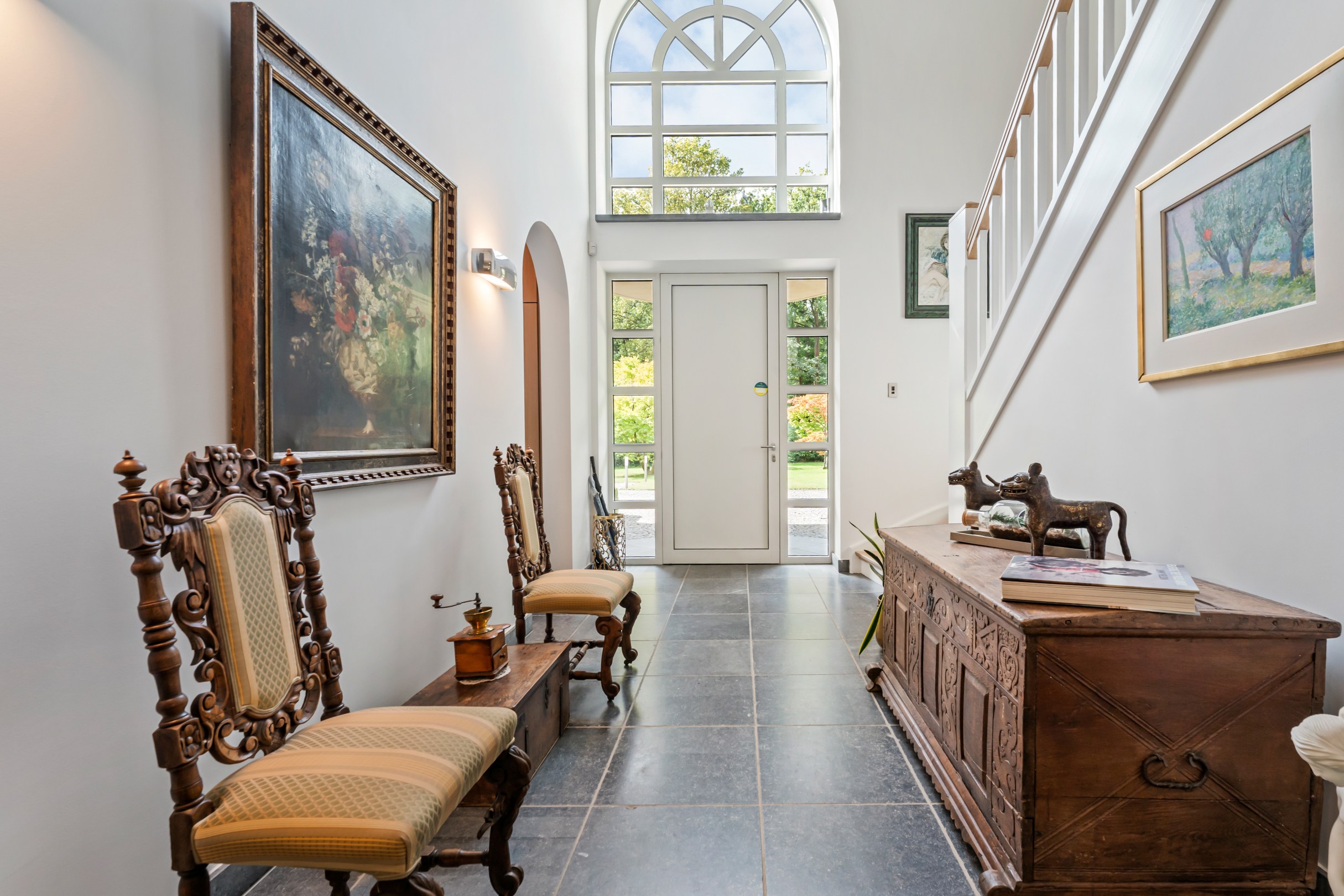 Exclusieve villa met zwembad op toplocatie - foto 4