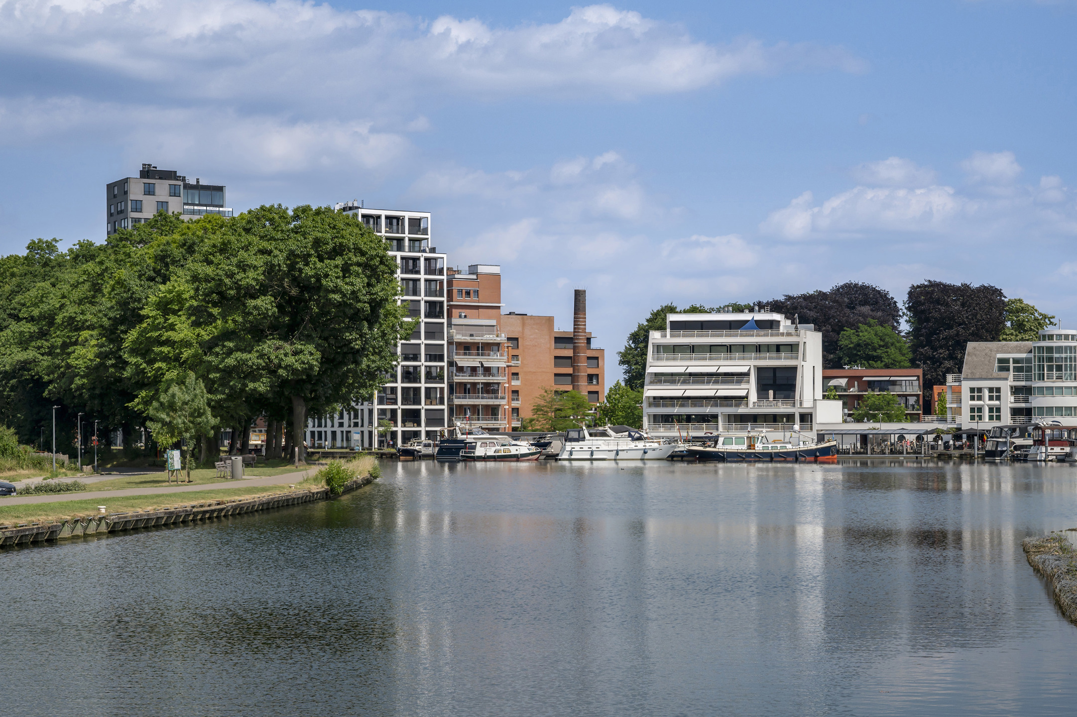 Karakteristiek loft appartement van 150m² aan de Jachthaven! - foto 1