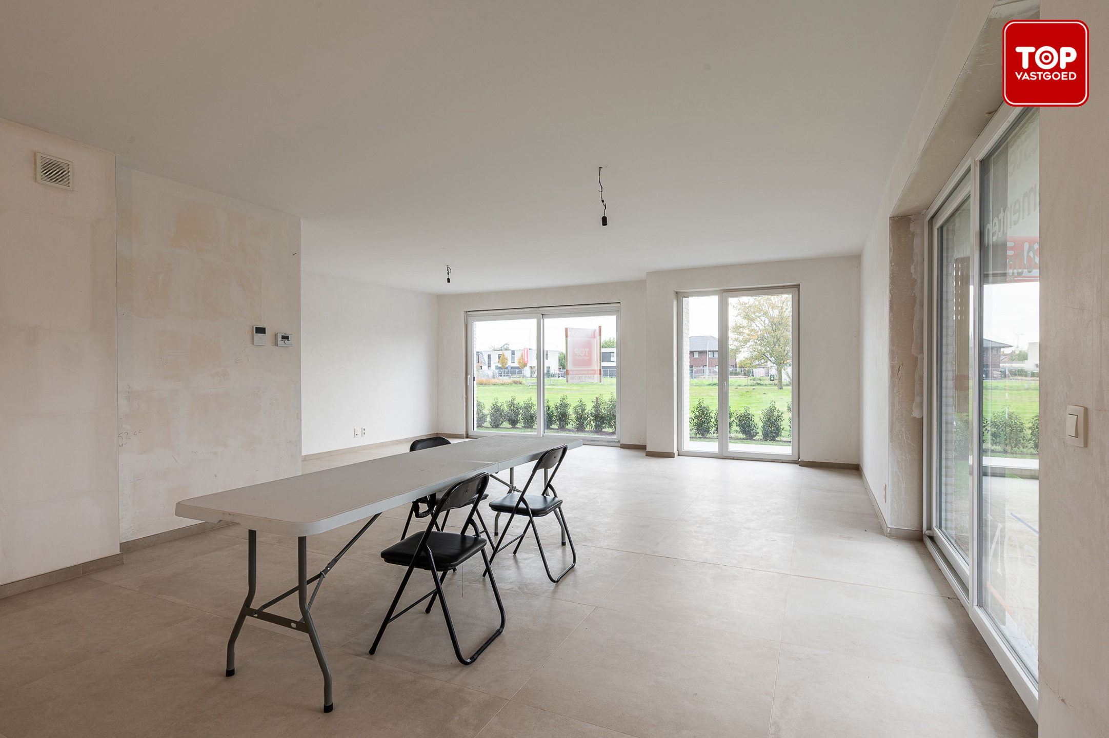 Ruim en lichtrijk nieuwbouwappartement met tuin - foto 2