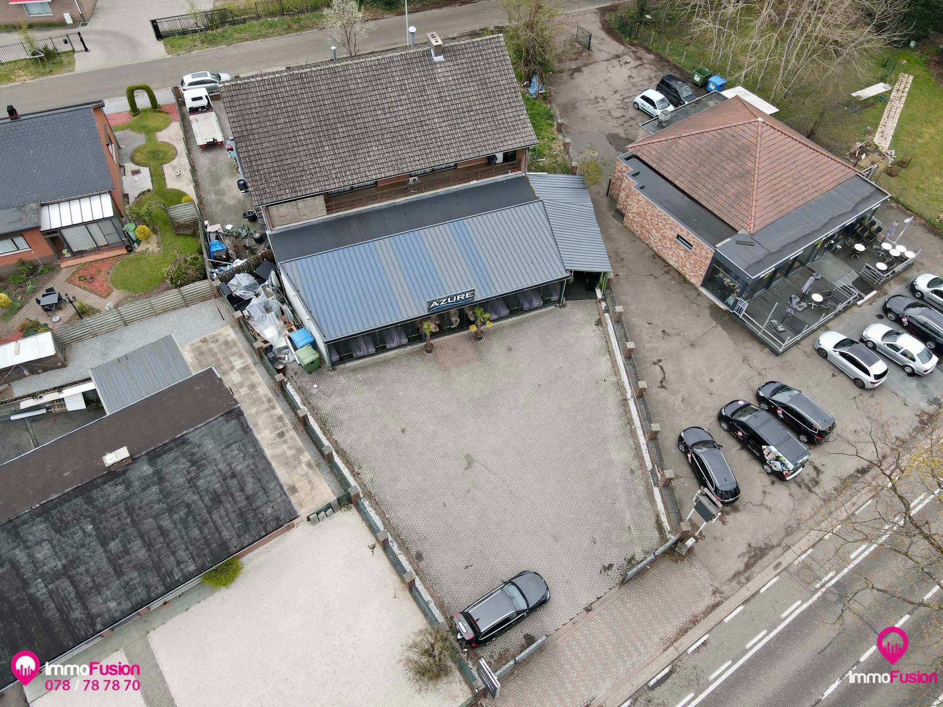 Riant handelspand met apart appartement + parking op toplocatie! - foto 1