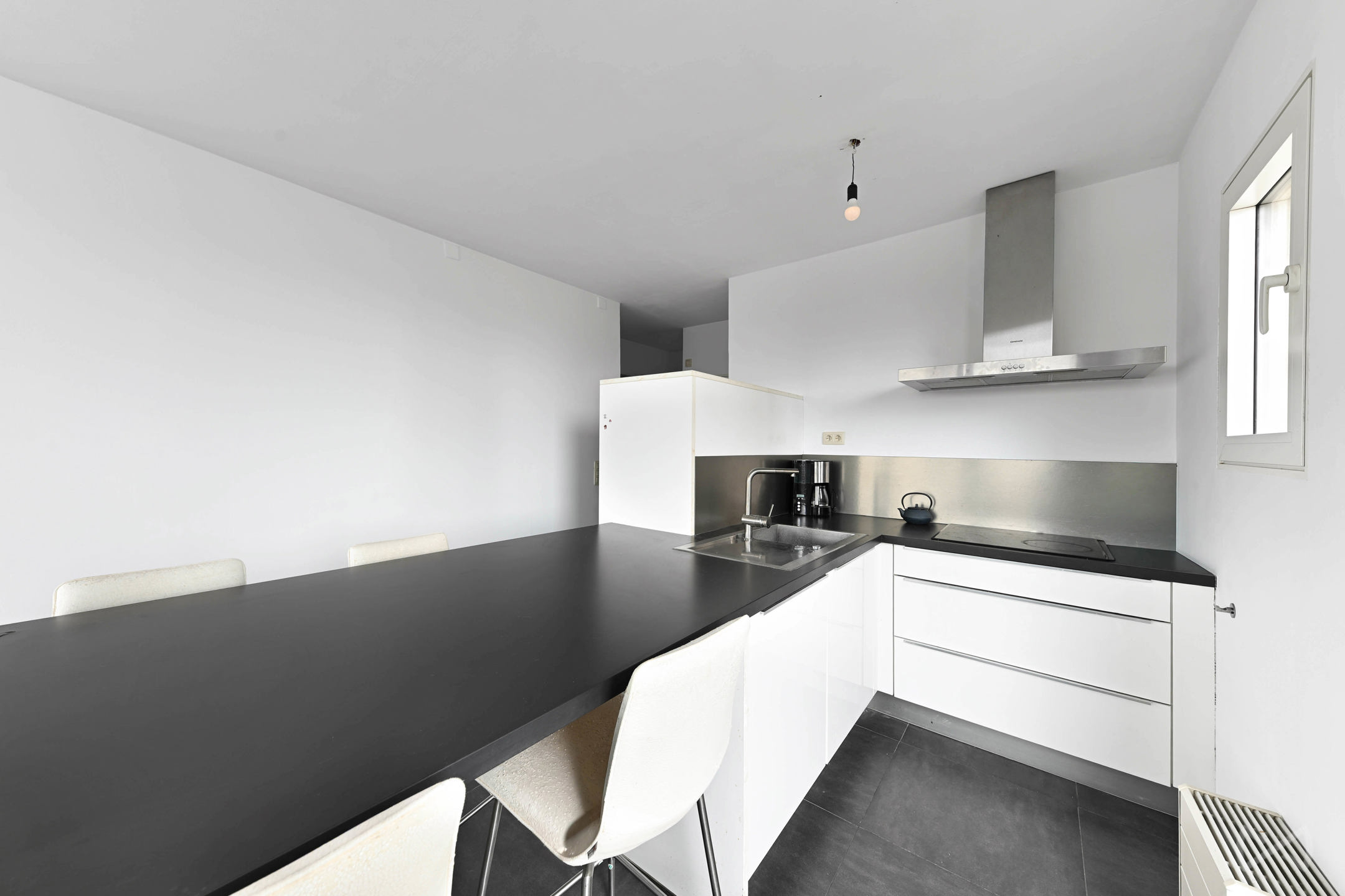 Lichtrijk appartement rustig gelegen in hartje Leuven! - foto 4
