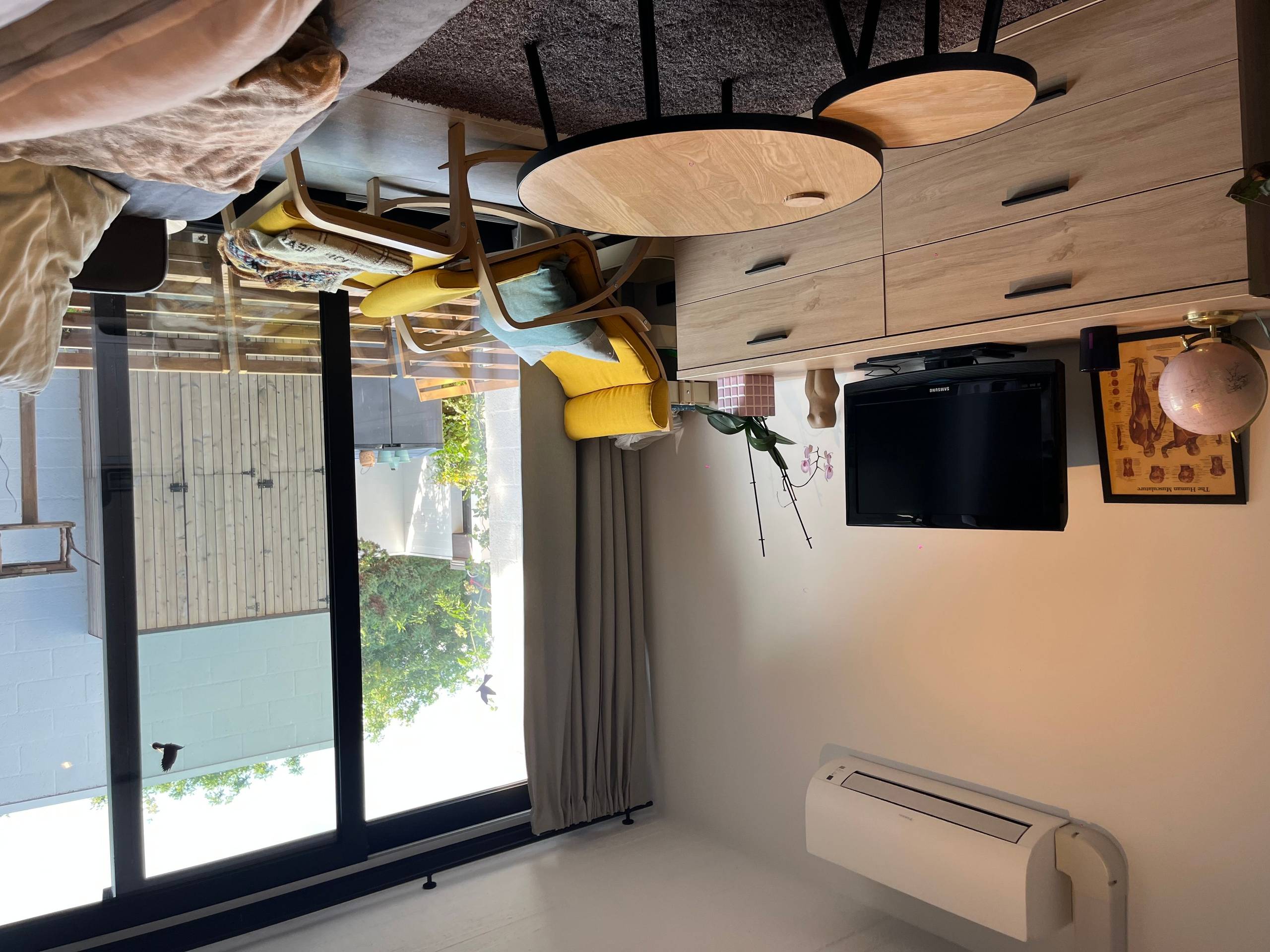Recent gerenoveerde gelijkvloerse woning met één slaapkamer te Sint-Kruis - foto 5