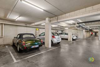 Garage for sale in Machelen