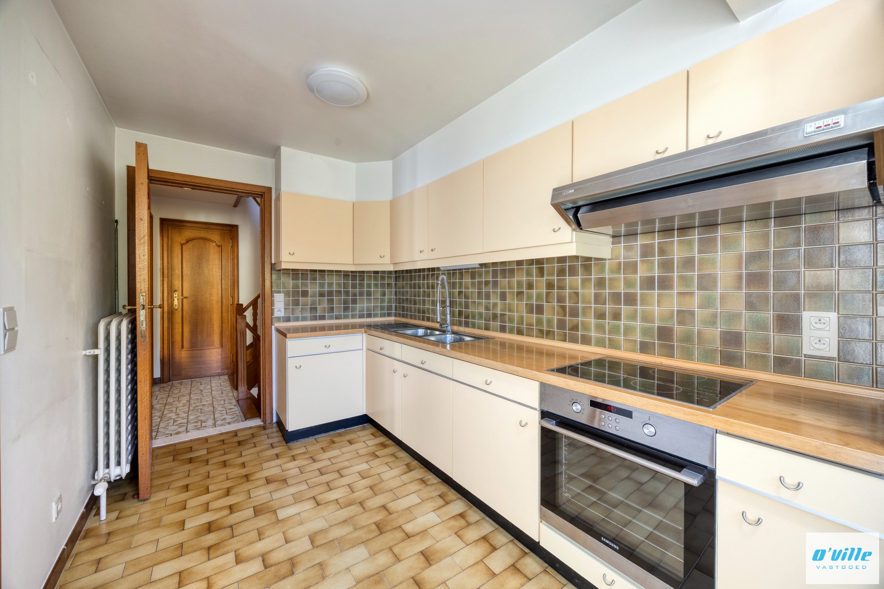 Mooie bel-etage uitstekende gelegen in het gegeerde Wezembeek-Oppem - foto 4