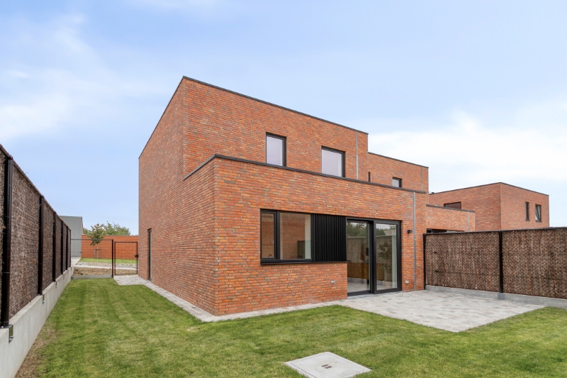 House for sale in Wevelgem with 3 bedrooms - photo 2