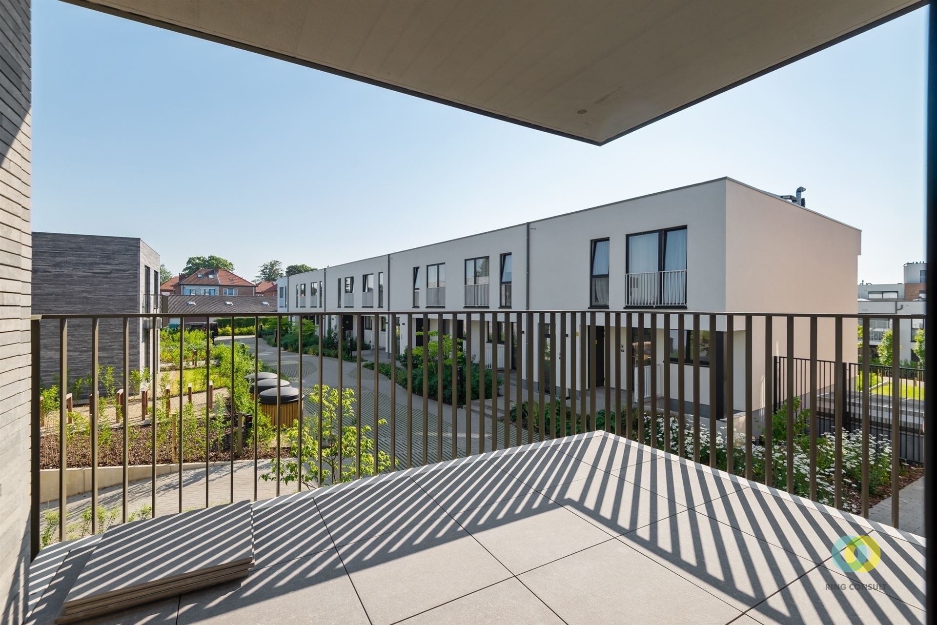 Ruim appartement met 2 terrassen - foto 3