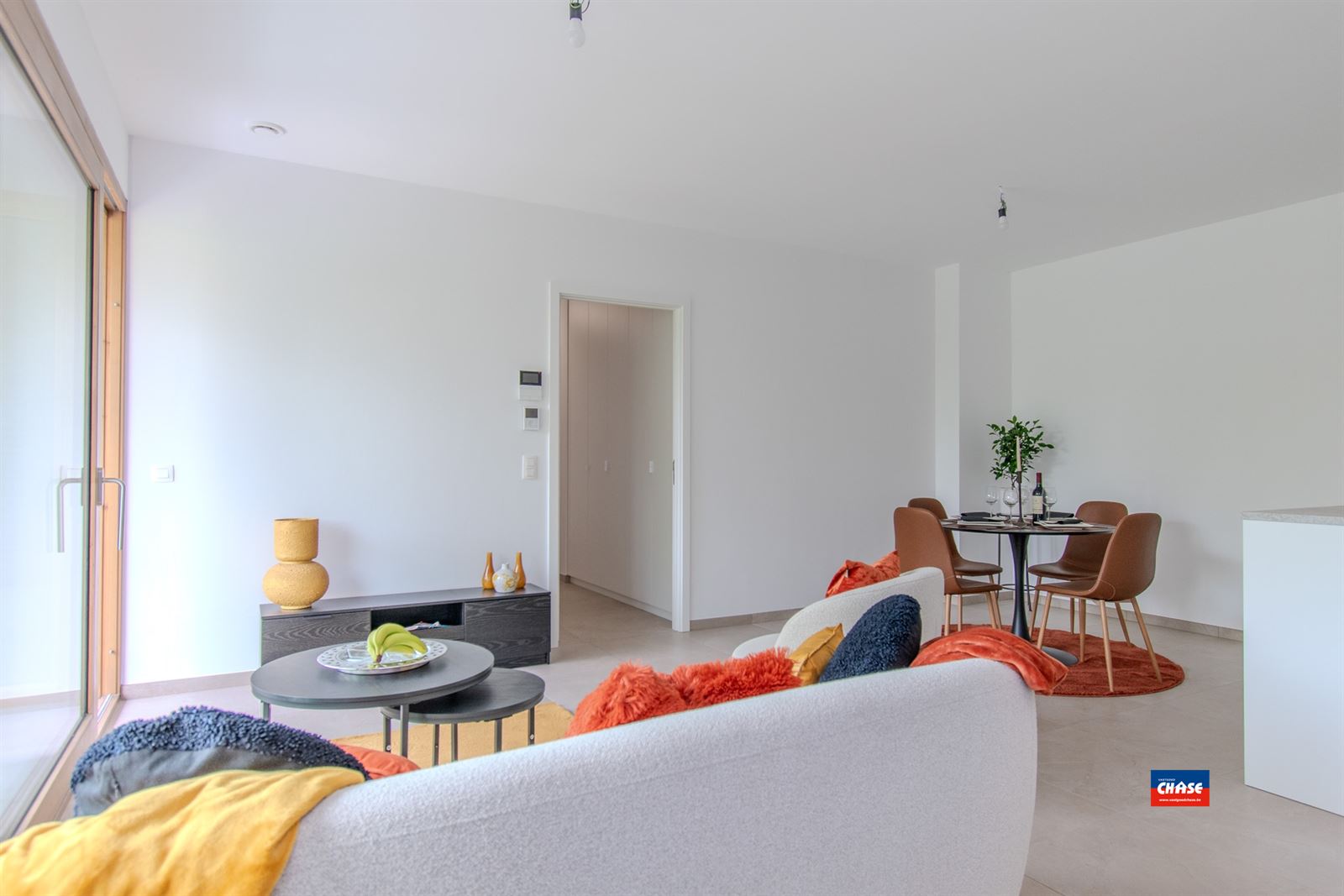 Apartment - photo 4