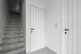 Ben je op zoek naar een instapklare, energiezuinige woning op een centrale ligging in Peer? Dan is deze recente woning uit 2020, gelegen aan de...