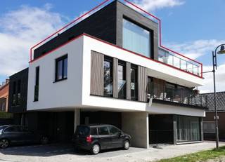 Welkom in dit modern appartement, waar comfort en elegantie elkaar ontmoeten.Gelegen op een uitstekende locatie, dichtbij alle dagelijkse...