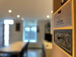 Deze recent gerenoveerde woning biedt u alles wat u van een starterswoning verwacht: een zeer aangename inrichting met mooie keuken en dito...